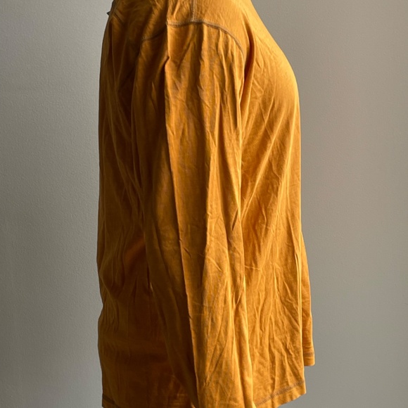 Men’s large  High V-Neck Long-Sleeved T-Shirt - Picture 2 of 6